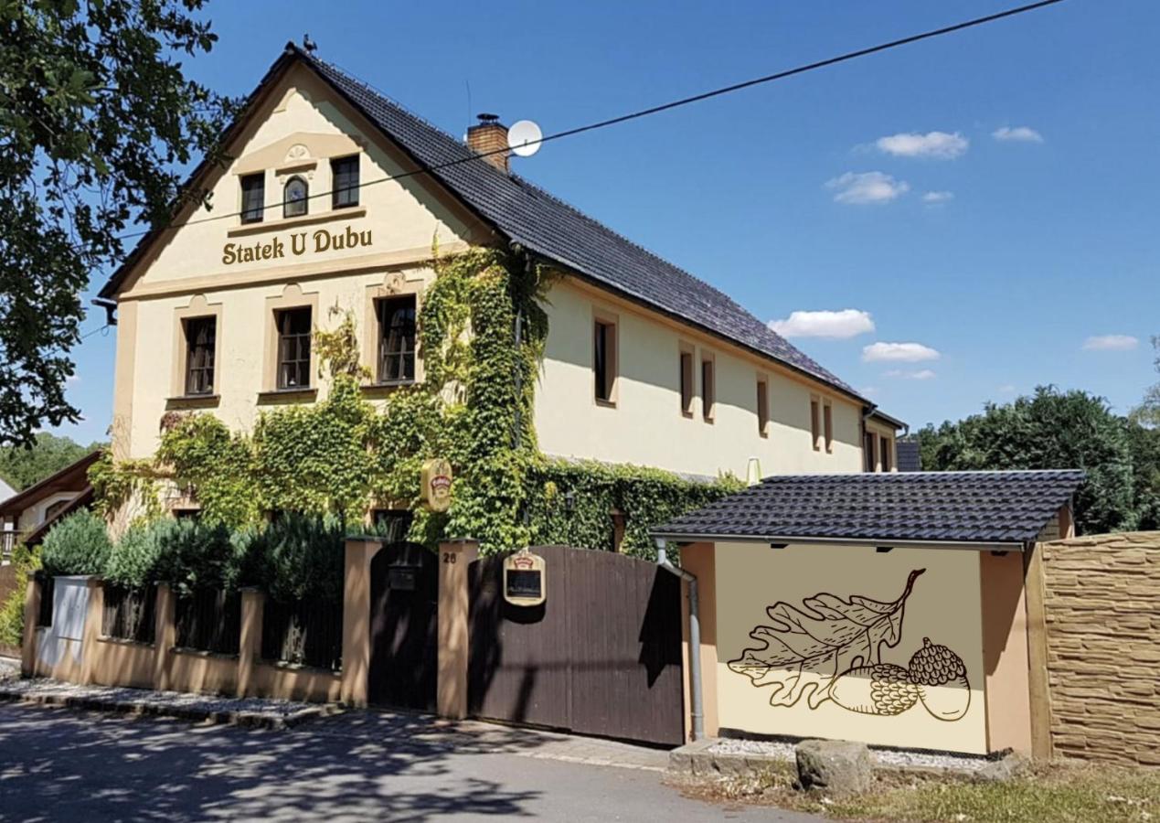 Statek U Dubu Hotel Svojetin Екстериор снимка